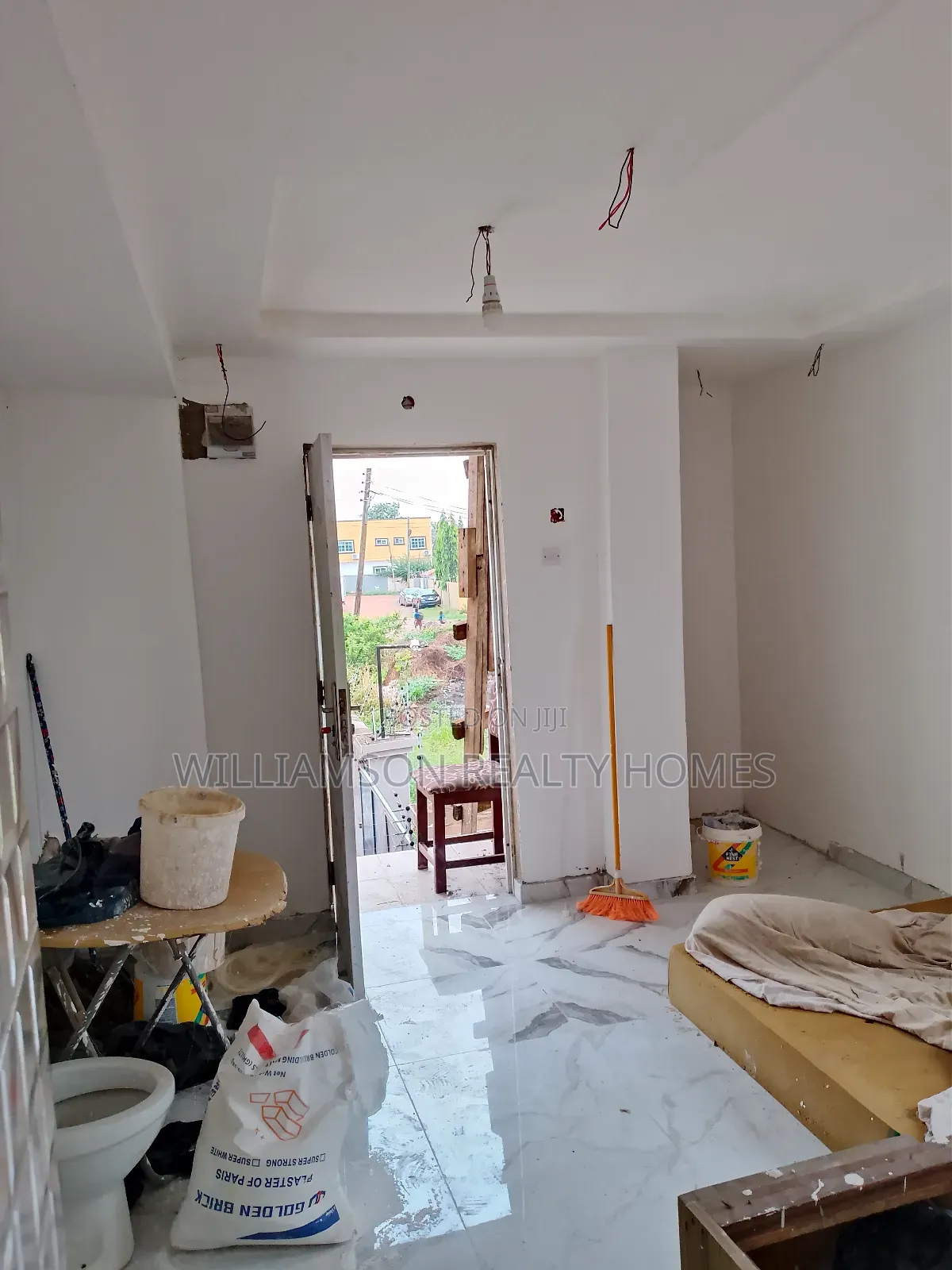 1bdrm Apartment in Hfc Estate Area, Spintex for rent
