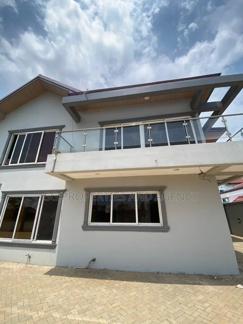 1bdrm Apartment in Sakumono, Spintex for rent
