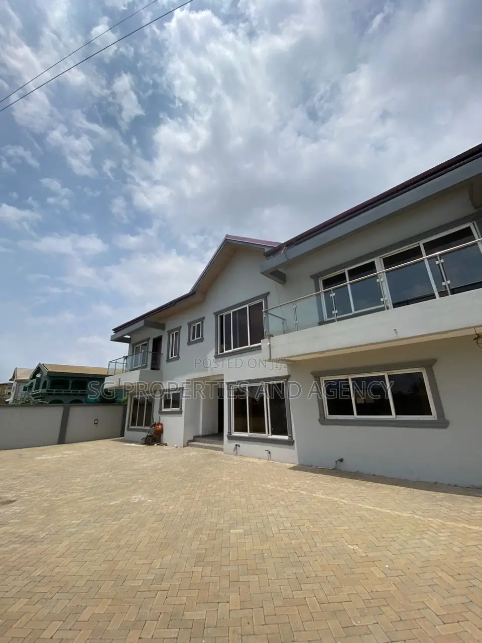 1bdrm Apartment in Sakumono, Spintex for rent