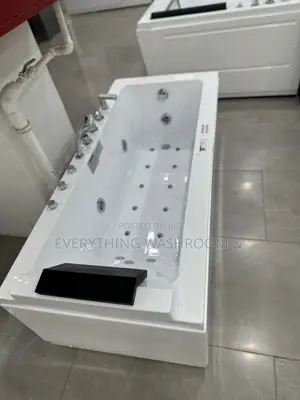 Jacuzzi_ Straight Bathtub_ Heavy Jacuzzi