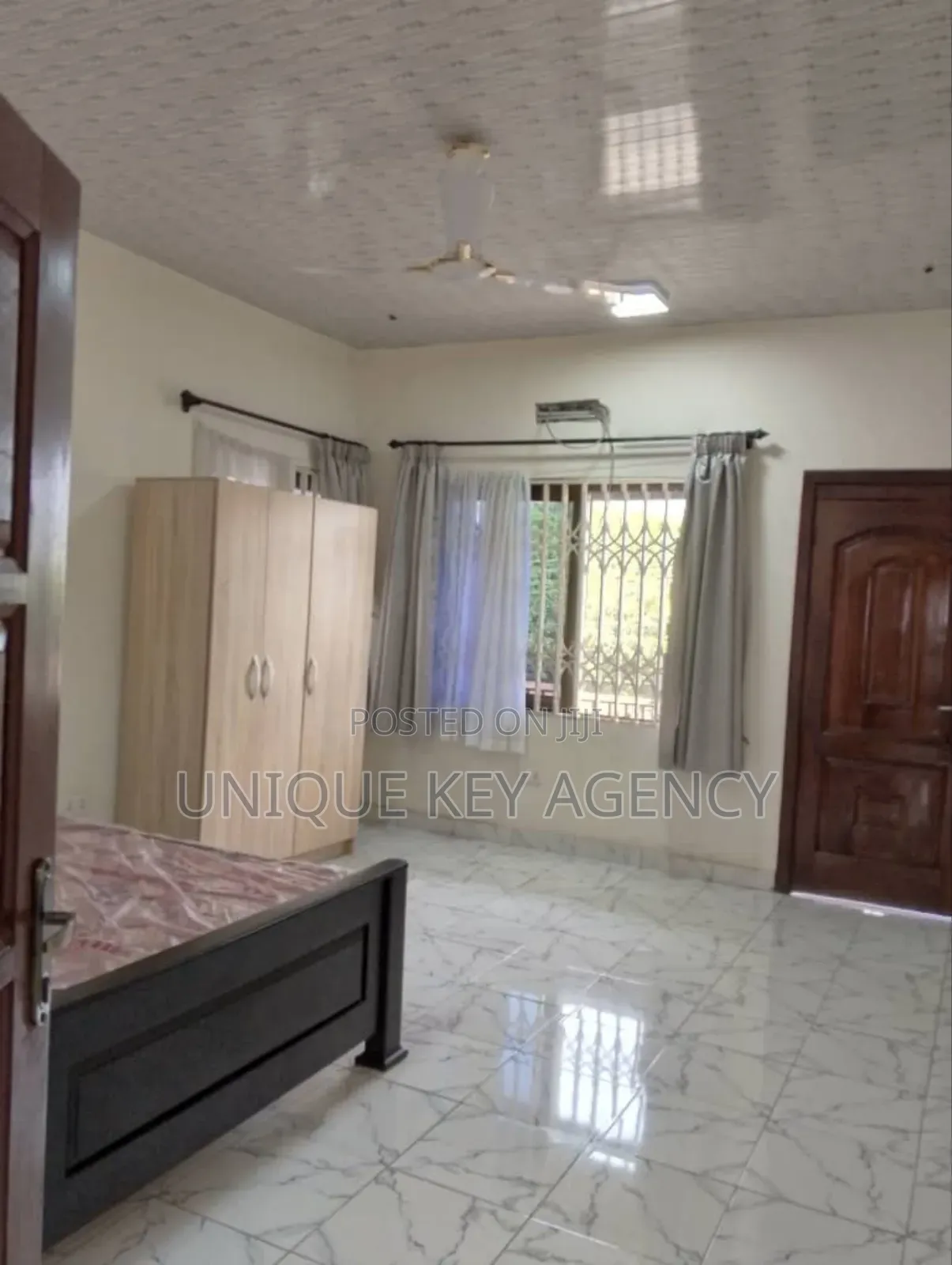 2bdrm Apartment in Unique Key Agency, Pig Farm for rent