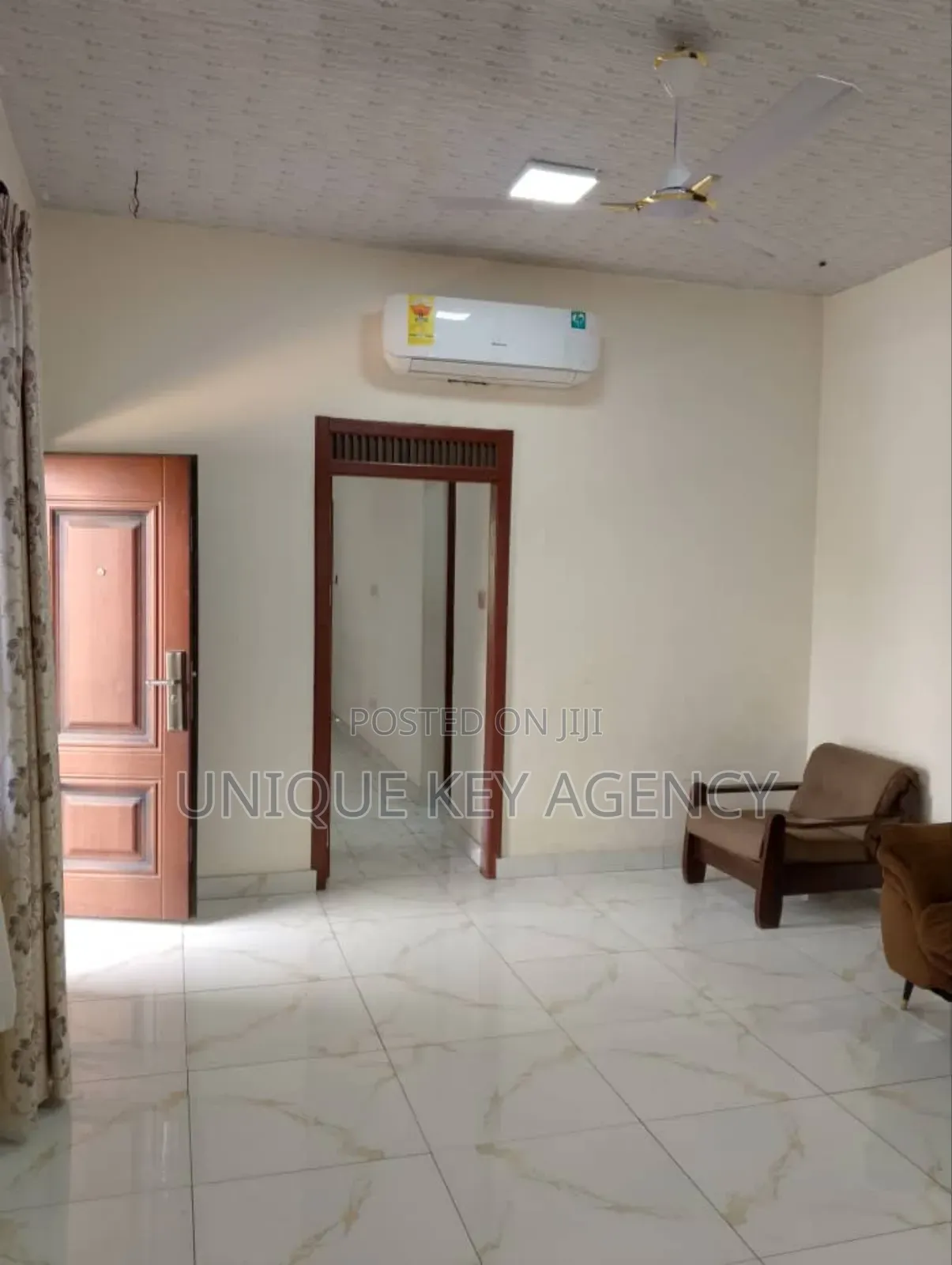2bdrm Apartment in Unique Key Agency, Pig Farm for rent