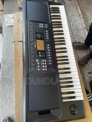 Korg Ek-50 61-Key Keyboard/Piano