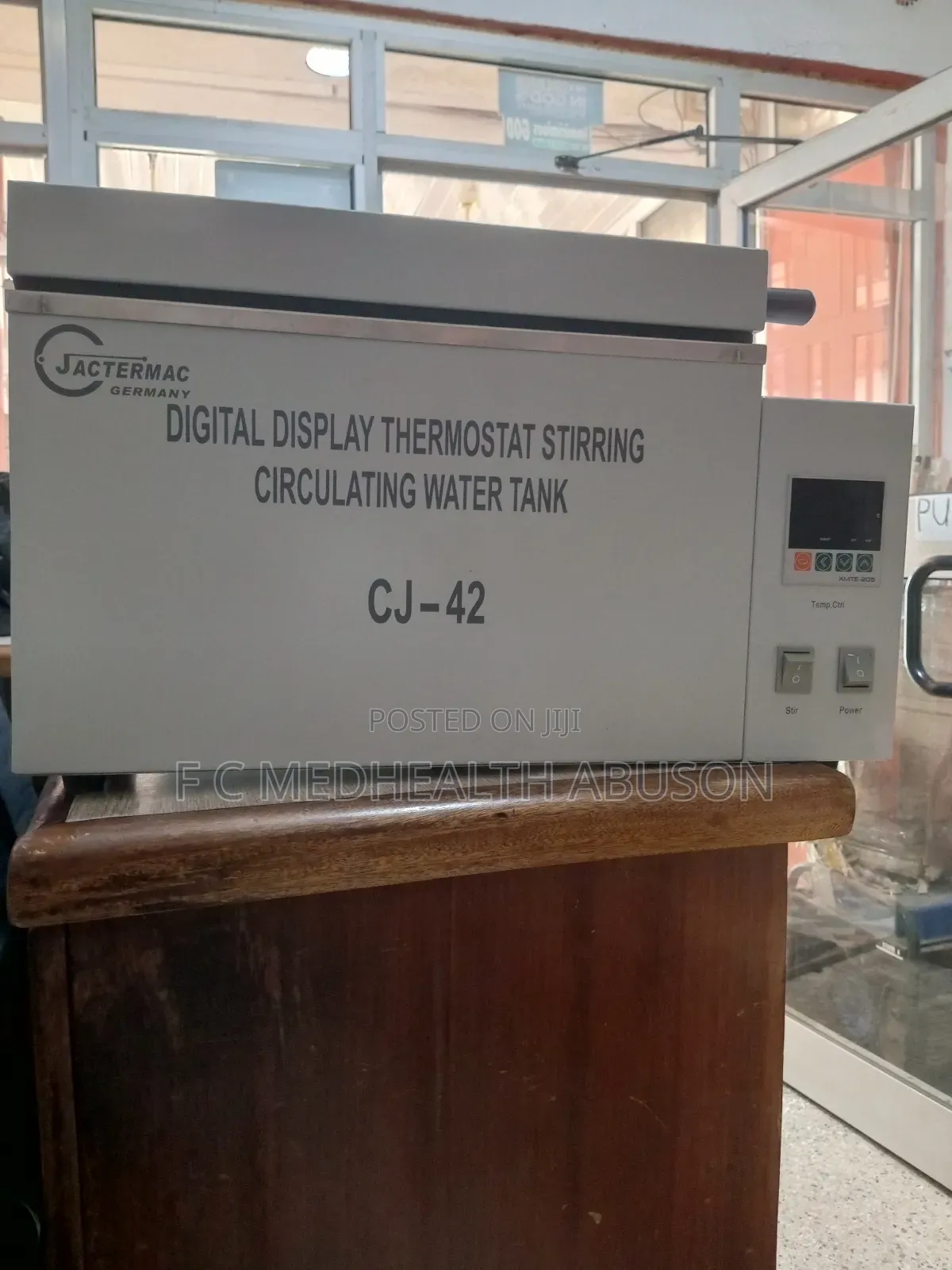 Digital Display Thermostat
