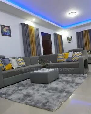 Quick Curtains and Deco