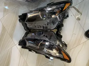 Cx-9 201-22 Headlight Pair