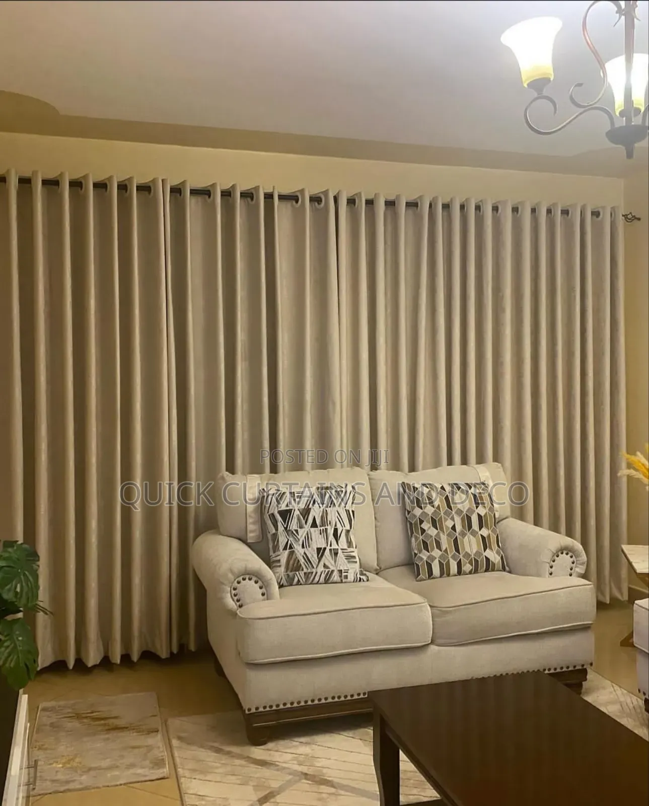 Quick Curtains and Deco