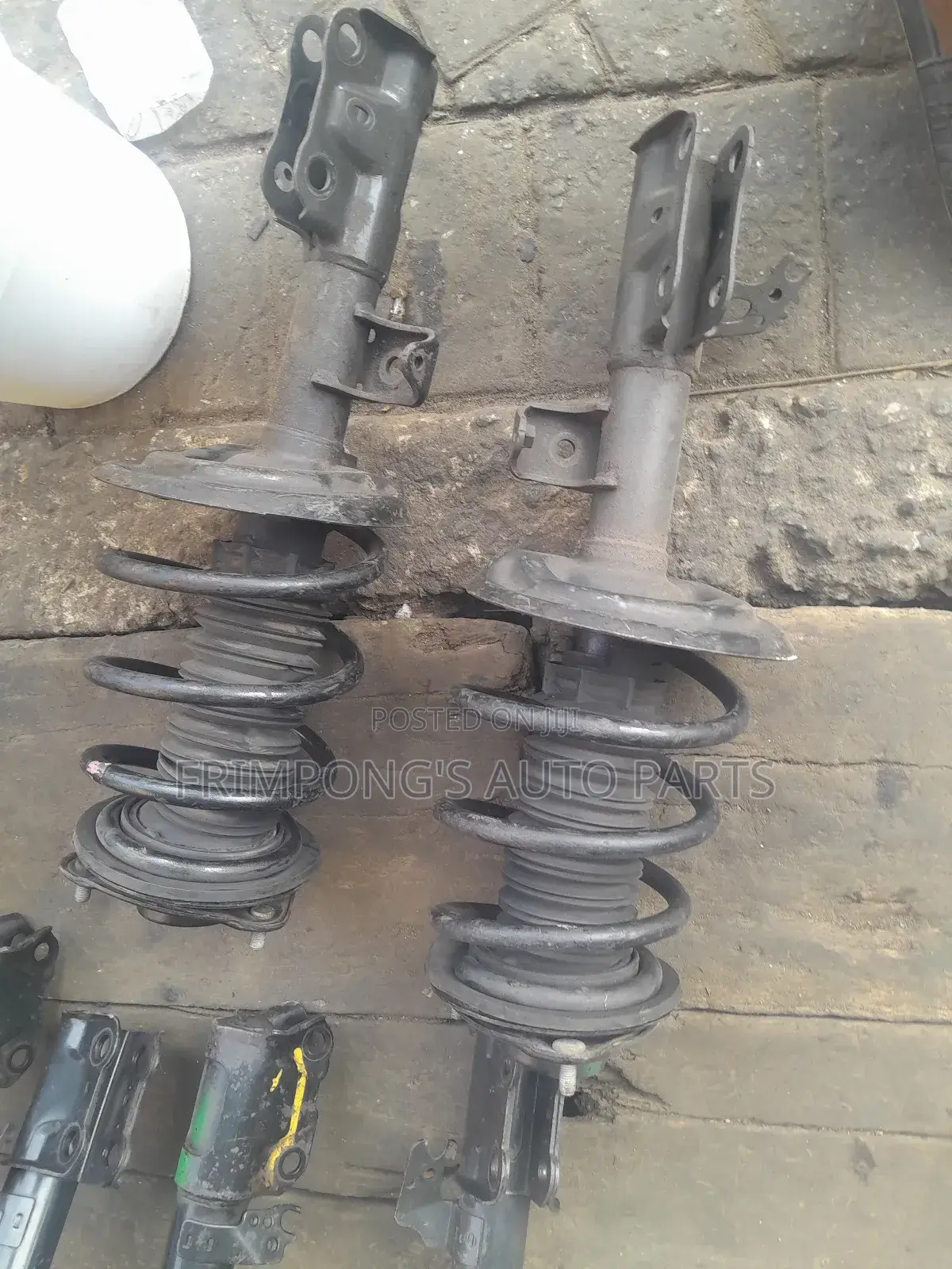 Camry 2019 Front Shocks Absorbers