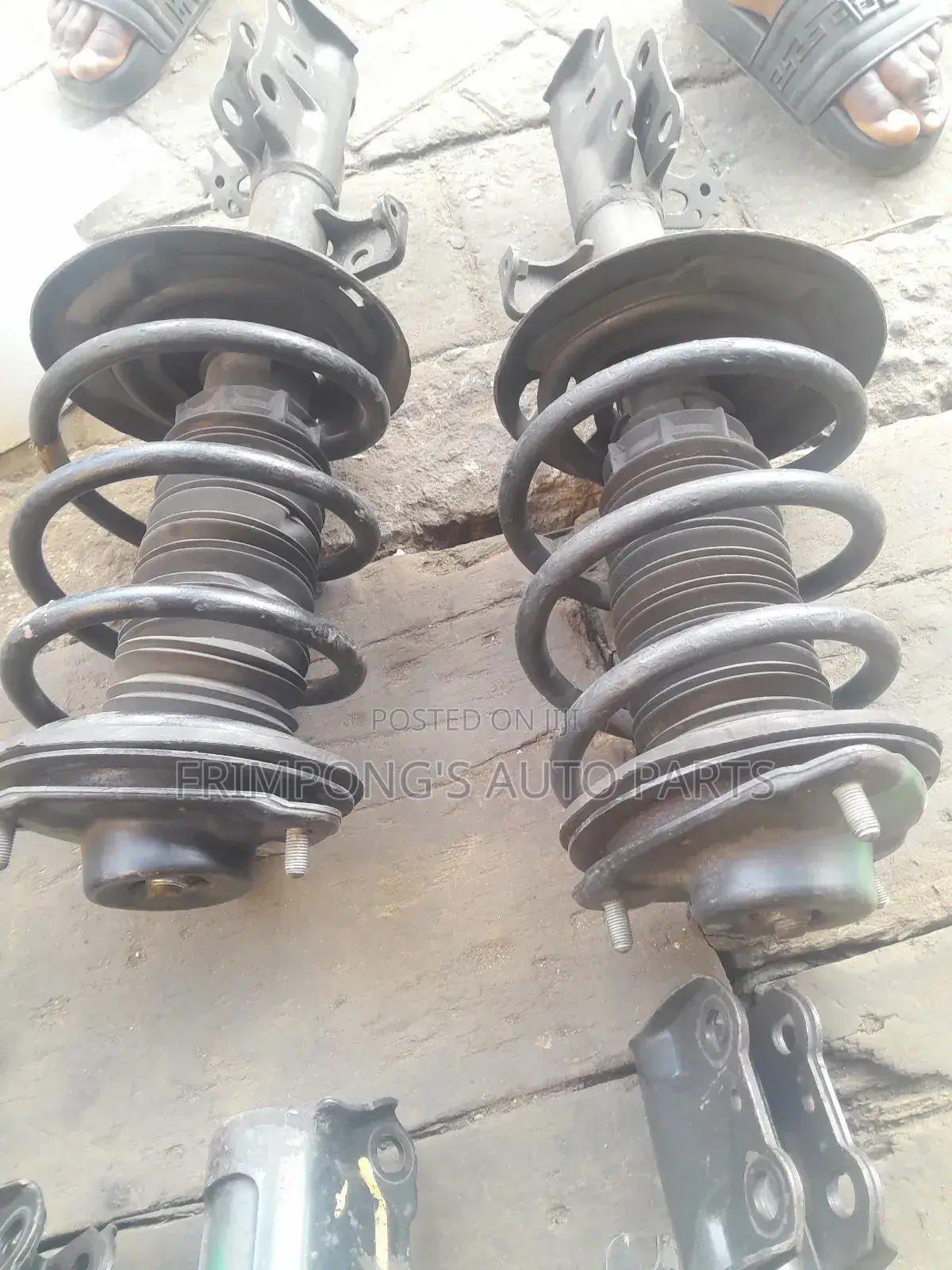 Camry 2019 Front Shocks Absorbers