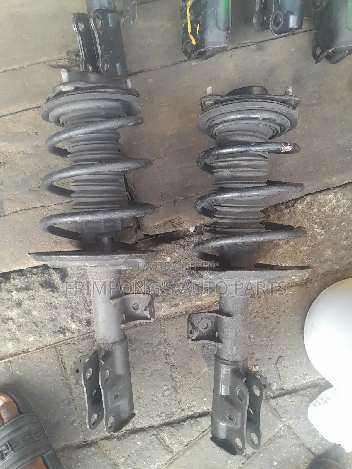 Camry 2019 Front Shocks Absorbers