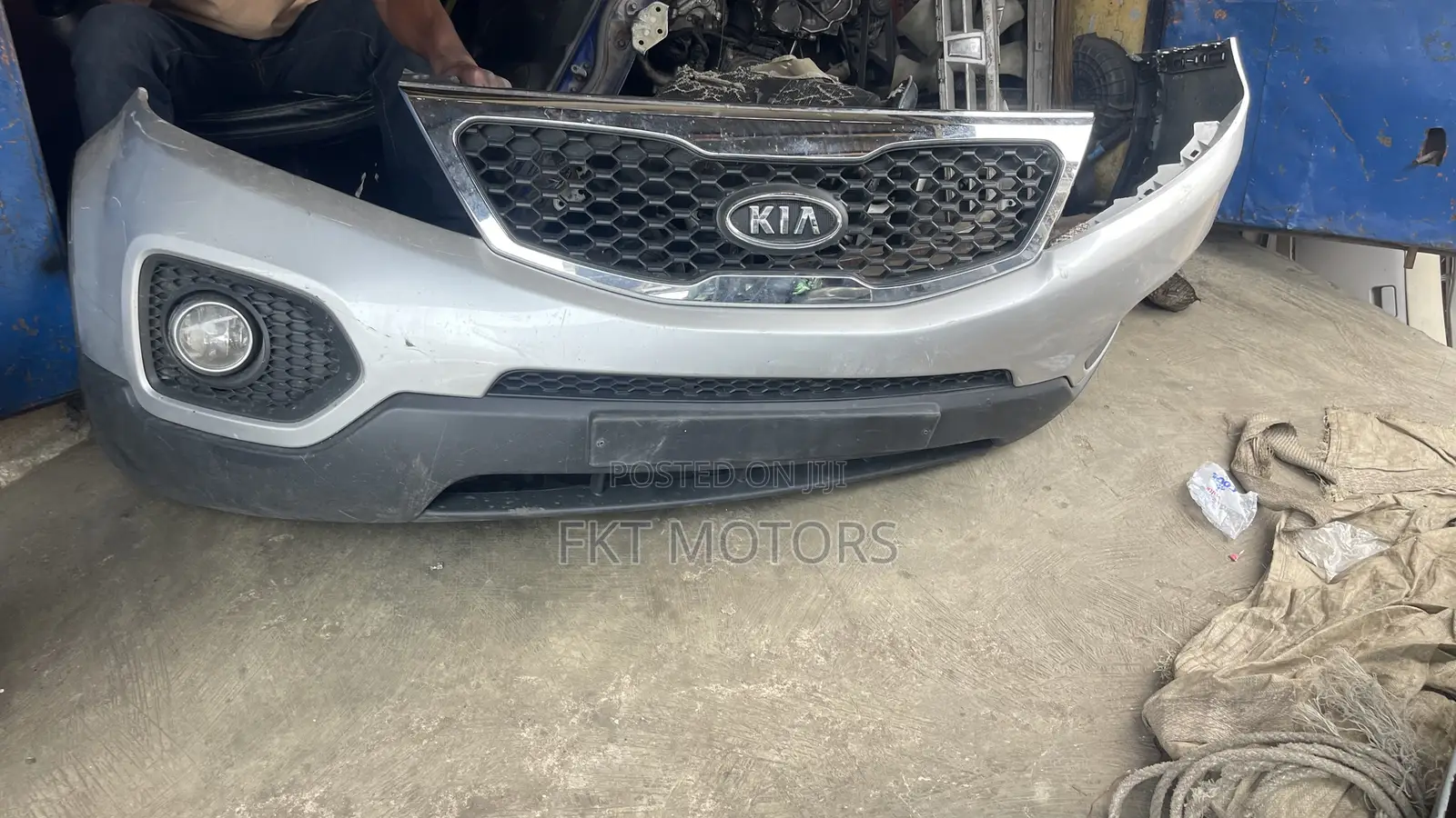 Kia Sorento Front Bumper 2010/2011/2012/2013/2014/2015