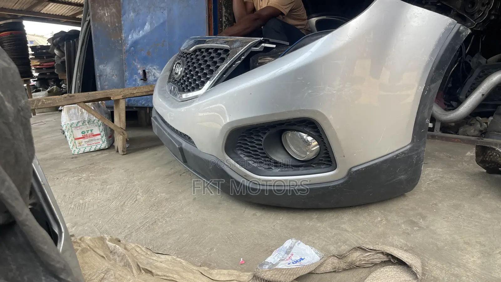 Kia Sorento Front Bumper 2010/2011/2012/2013/2014/2015