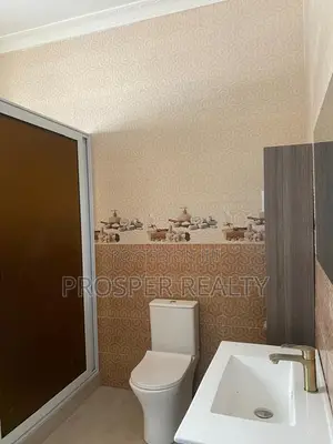 3bdrm House in Spintex for sale