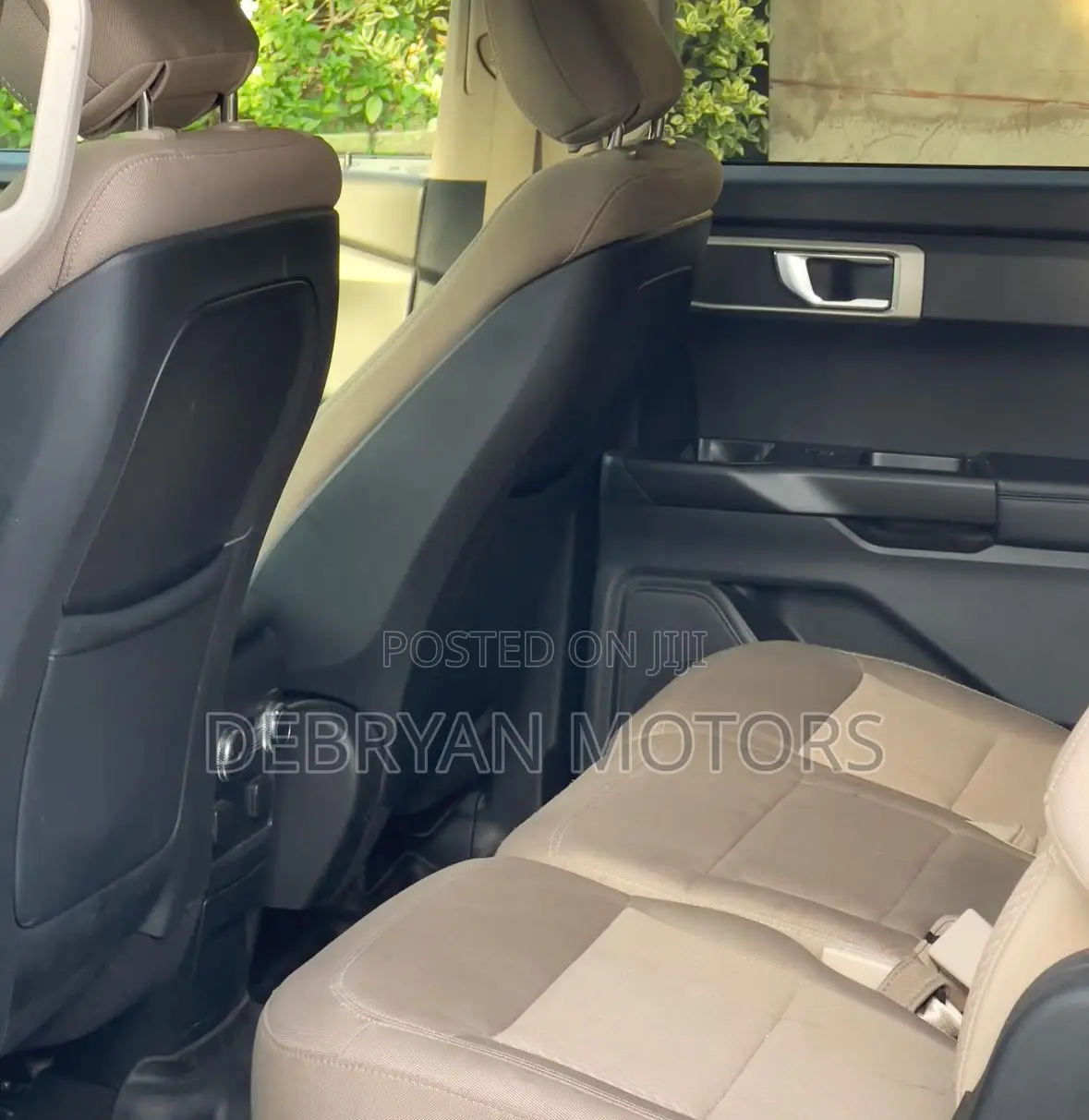 Ford Explorer Base 4x4 2020 White