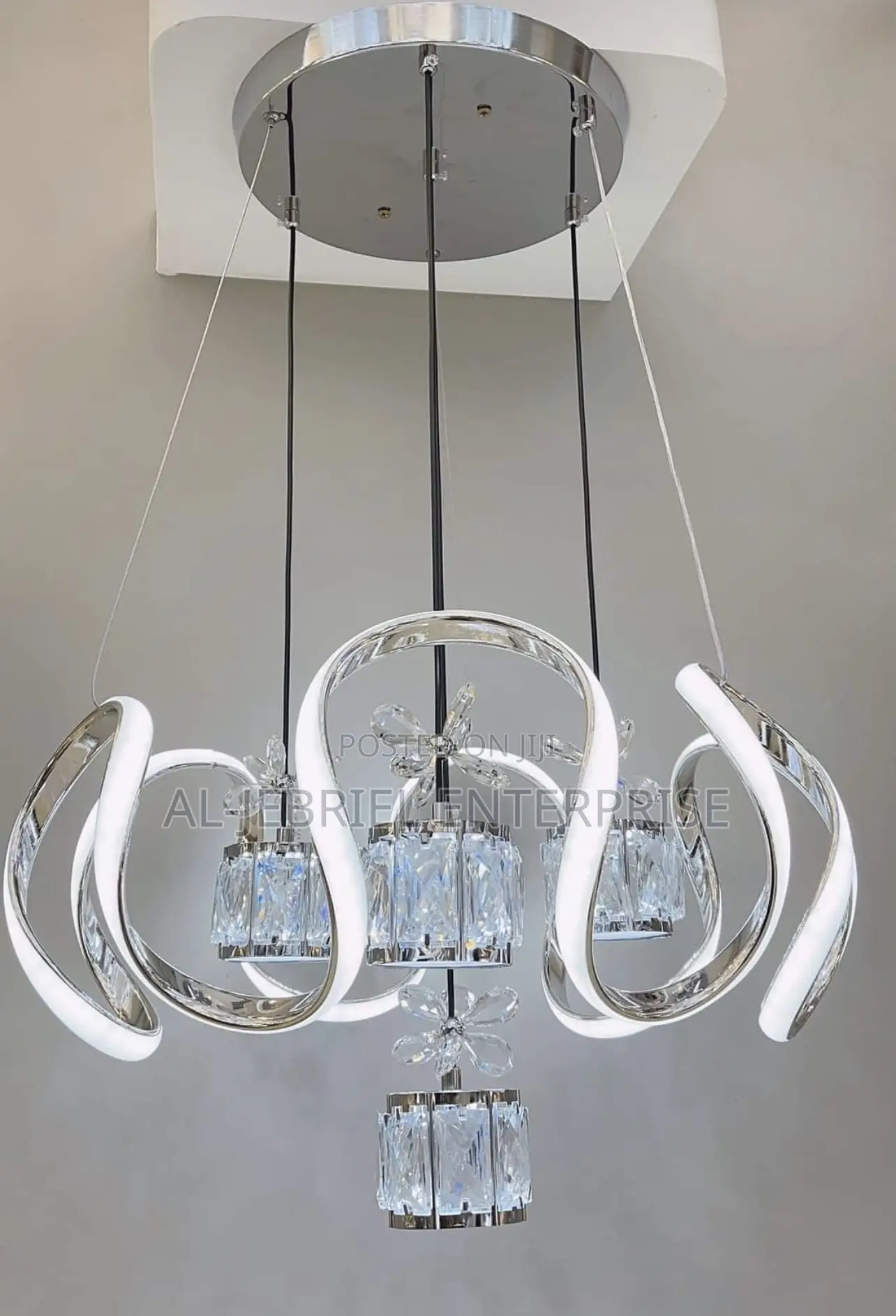Decorative Design Chandelier Light 2 Colors