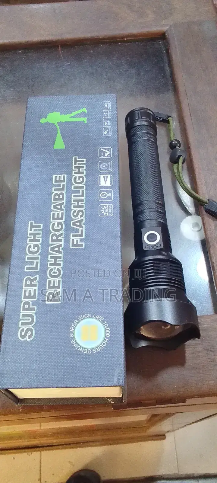 Super Light Rechargeable Flashlight