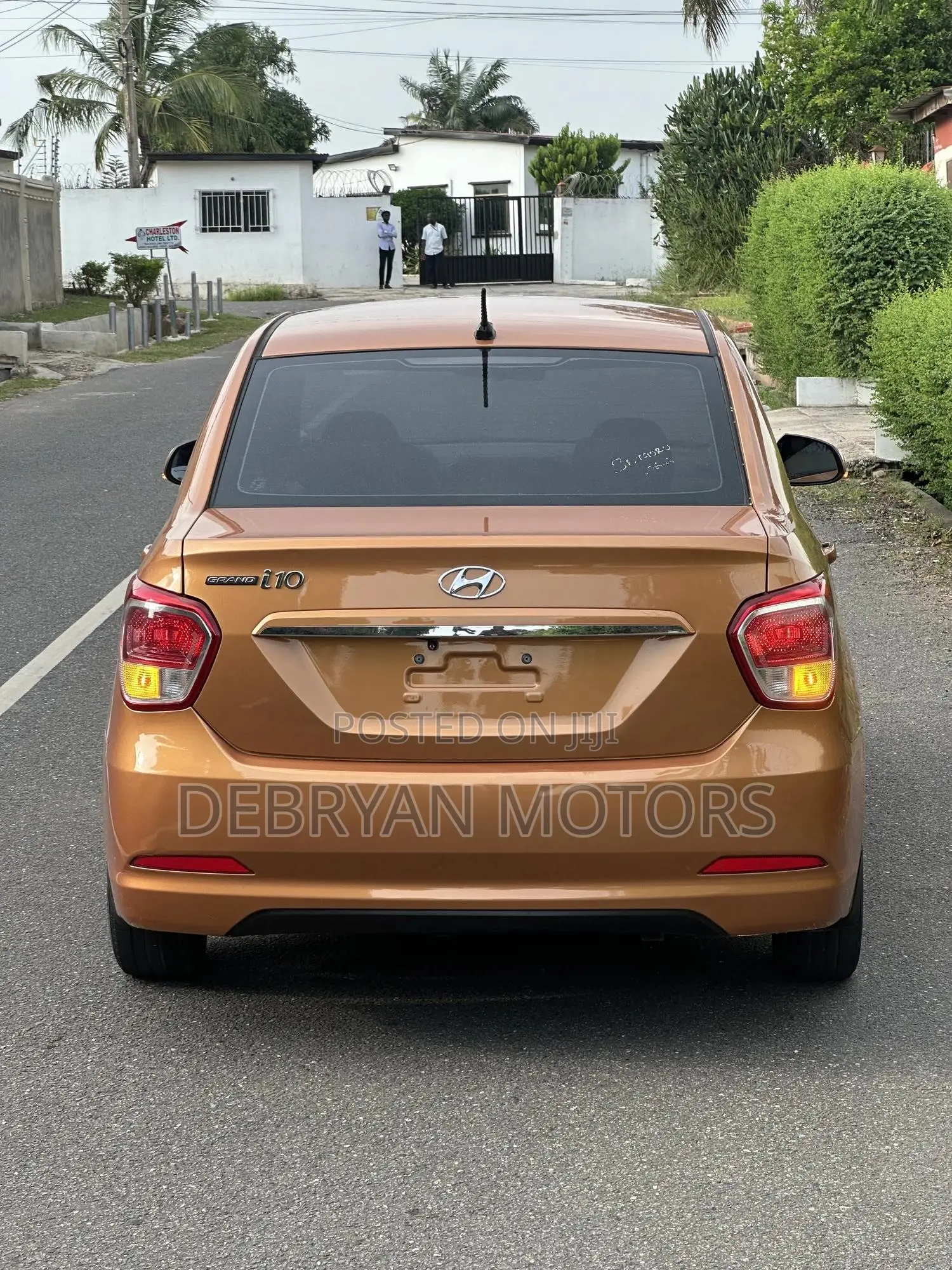 Hyundai I10 2015 Brown