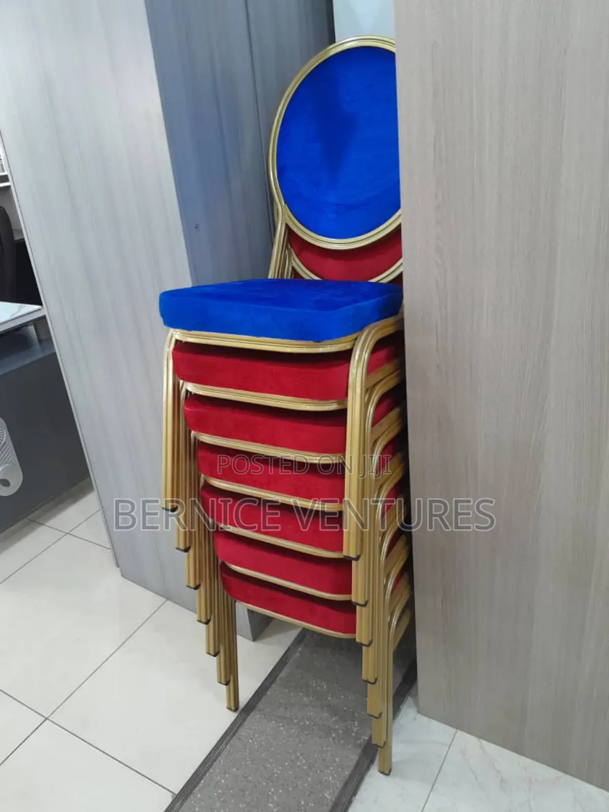 Modern Auditorium Chair