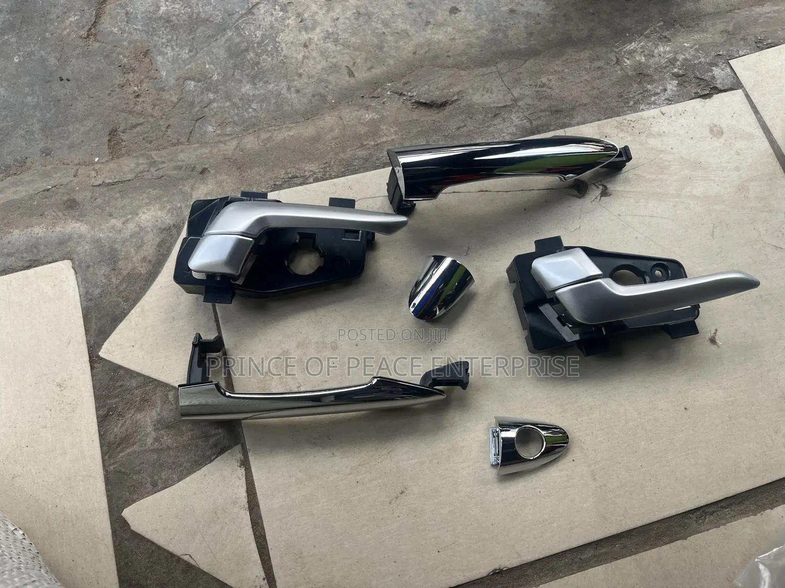 Kia Picanto 2011/13 Outside and Inside Door Handle 1 Pair
