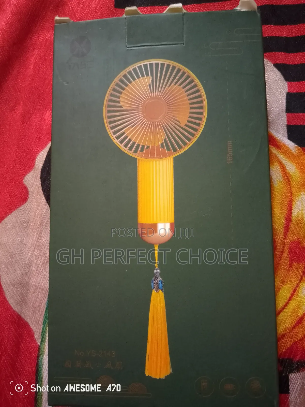 Sophisticated Top Refresh Hand Fan