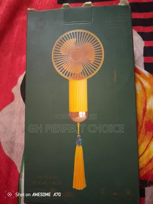 Sophisticated Top Refresh Hand Fan