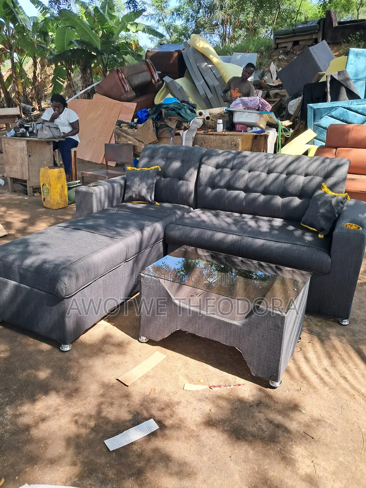 Quality Lshaped Sofa N Center Table (Payment After Delivery)