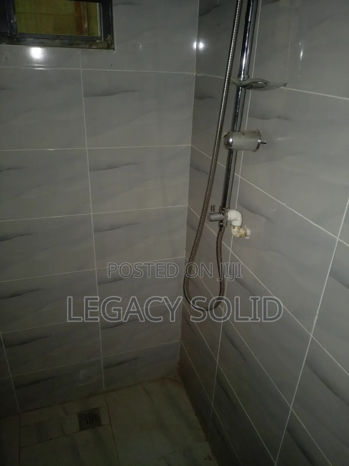2bdrm Apartment in Legacy Solid Real, Tsui-Bleoo for rent