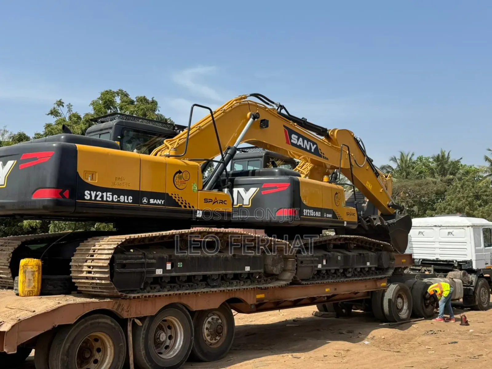 215 Brandew Excavator