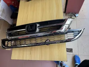 CRV 2009-2011 Top Grille