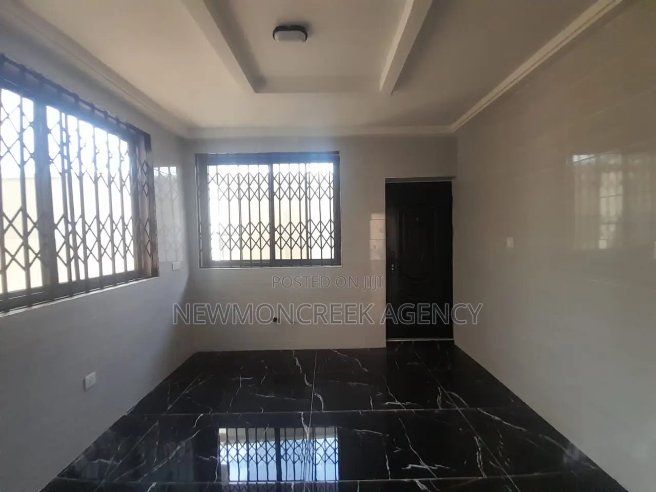 3bdrm Duplex in Ayi Mensah, Accra Metropolitan for sale