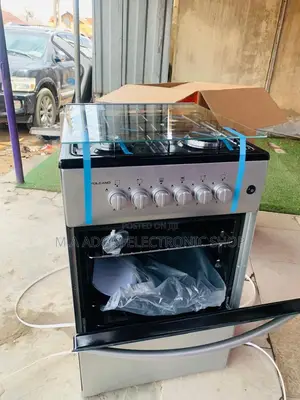 Volcano 50x50 Gas Cooker: Your Everyday Kitchen Essential