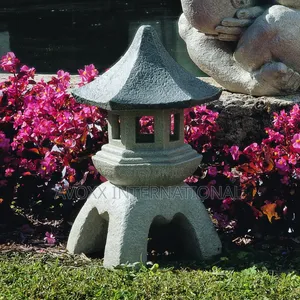 Design Toscano Ng29870 Decor Pagoda Lantern Indoor/Outdoor