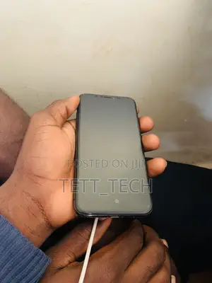 Apple iPhone X 64 GB Gray