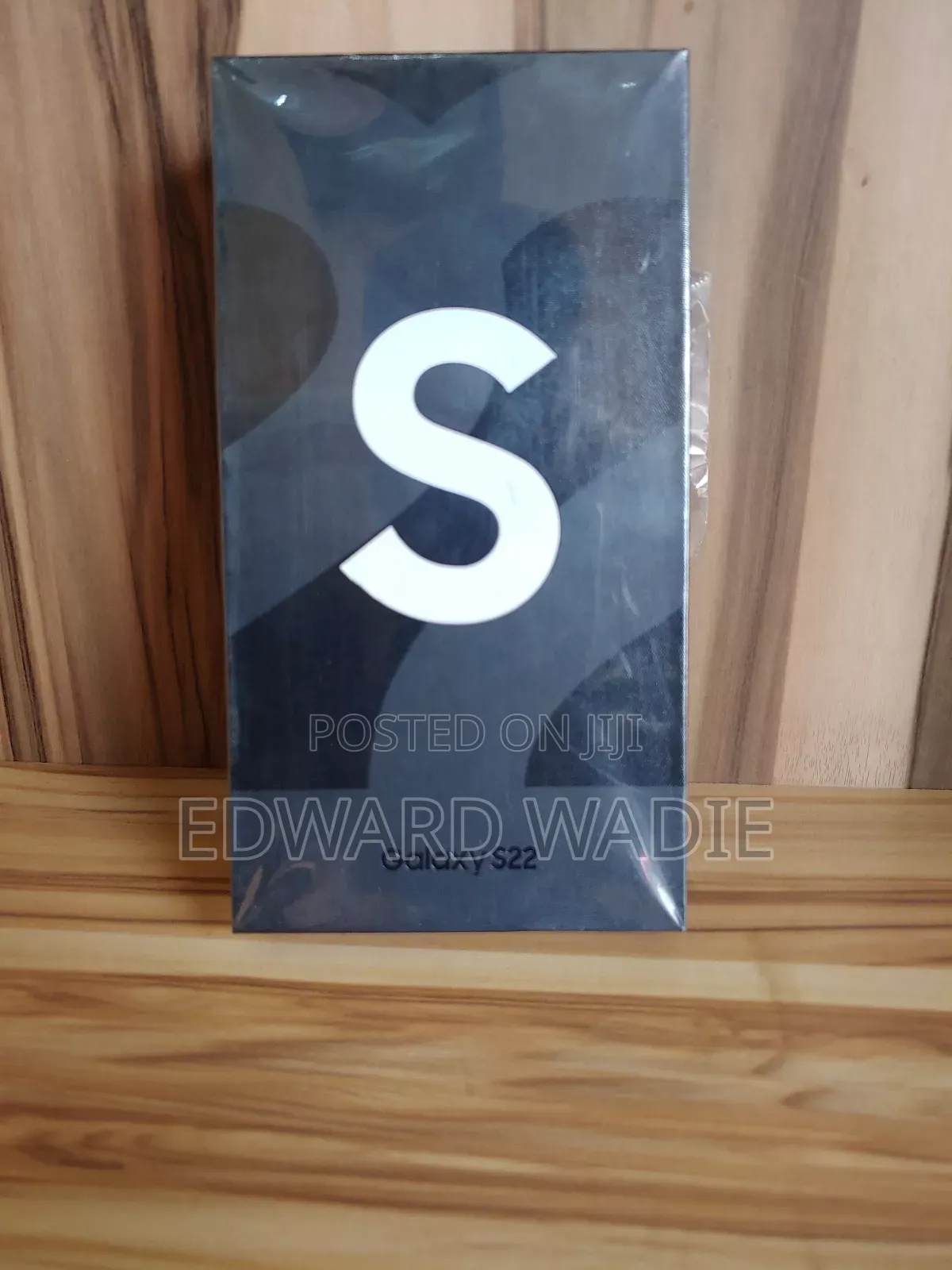New Samsung Galaxy S22 5G 128 GB Black