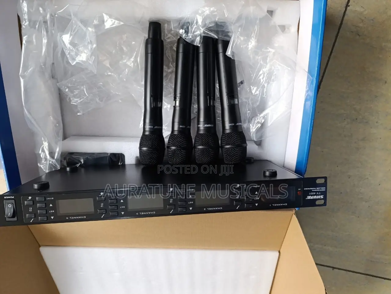 Shure Ty-4001 4in1 Wireless Professional Microphone