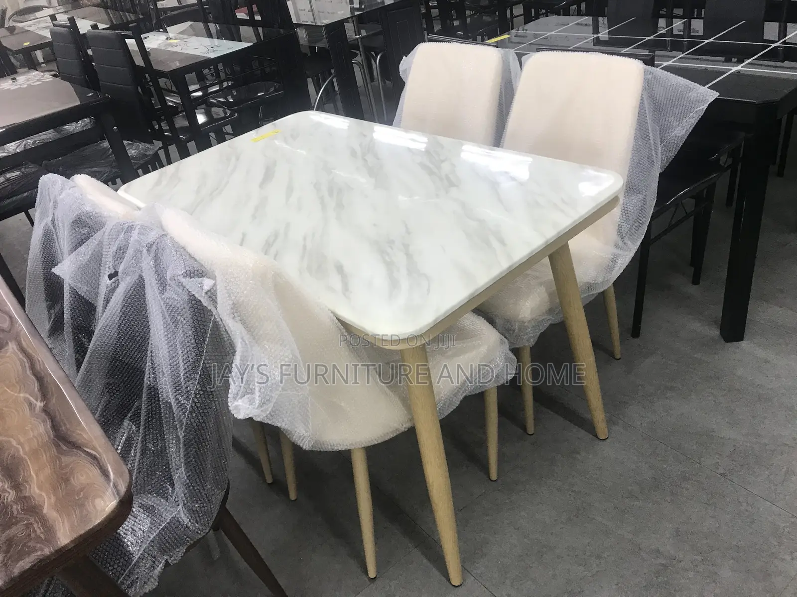 Marble Dining Set(4 Chairs)