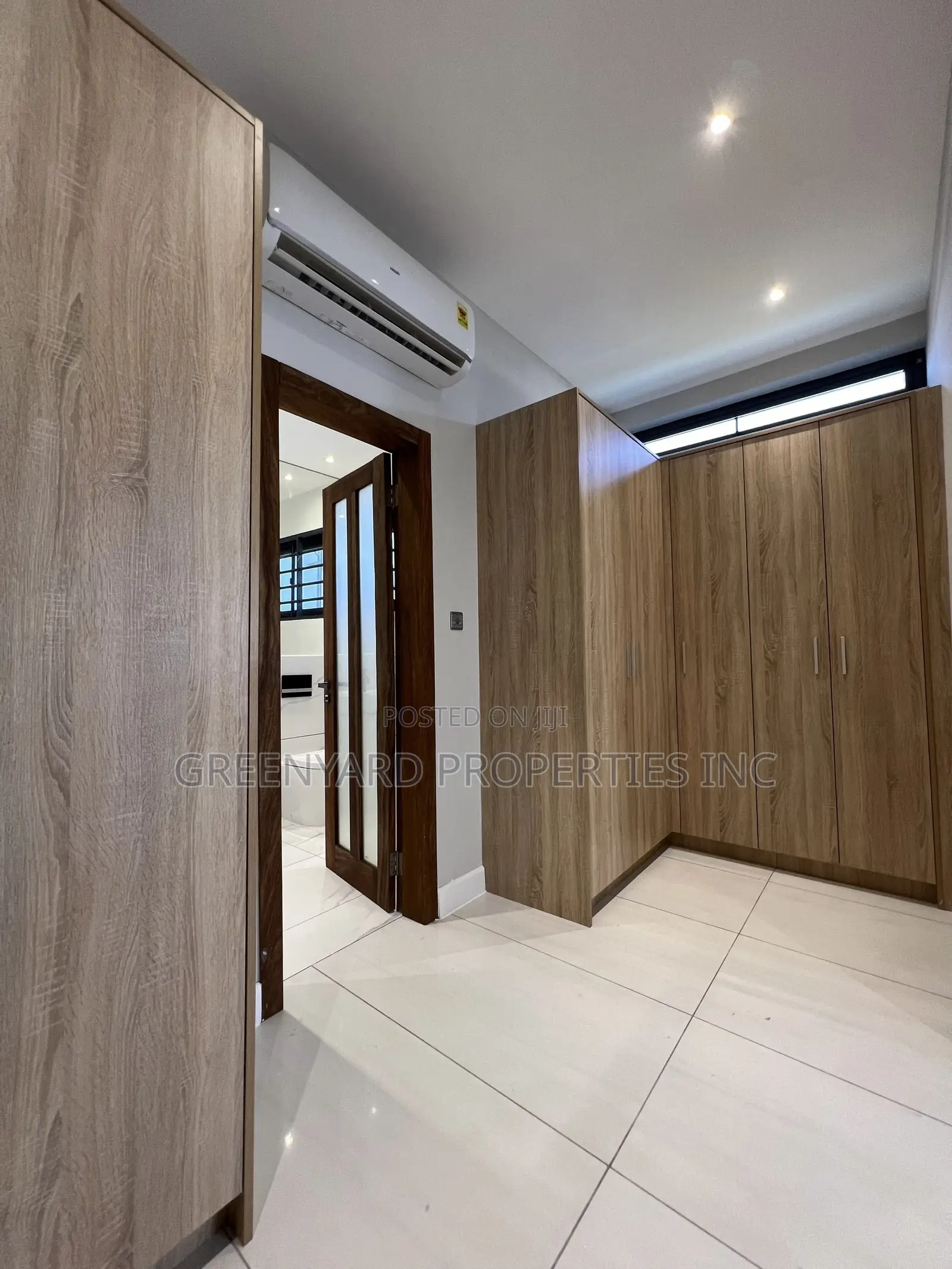5bdrm House in East Legon for sale
