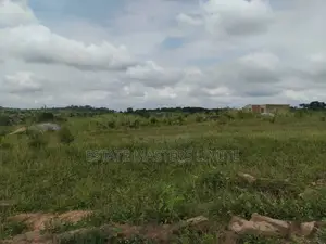 Acquire Acres of Estate Lands at Dominase Litigation Free