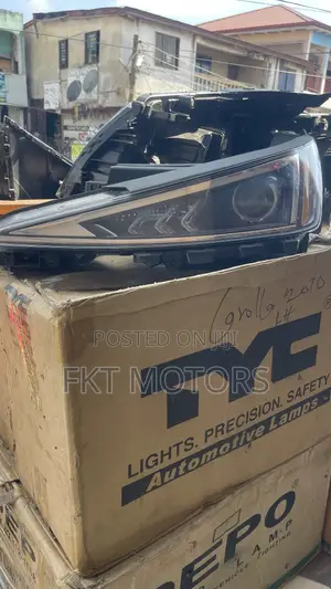 Hyundai Elantra Headlights 2019/2020/2021
