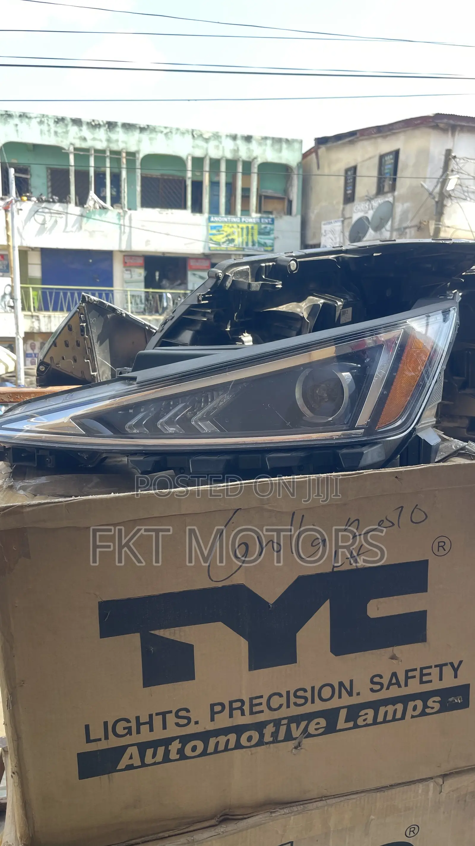 Hyundai Elantra Headlights 2019/2020/2021