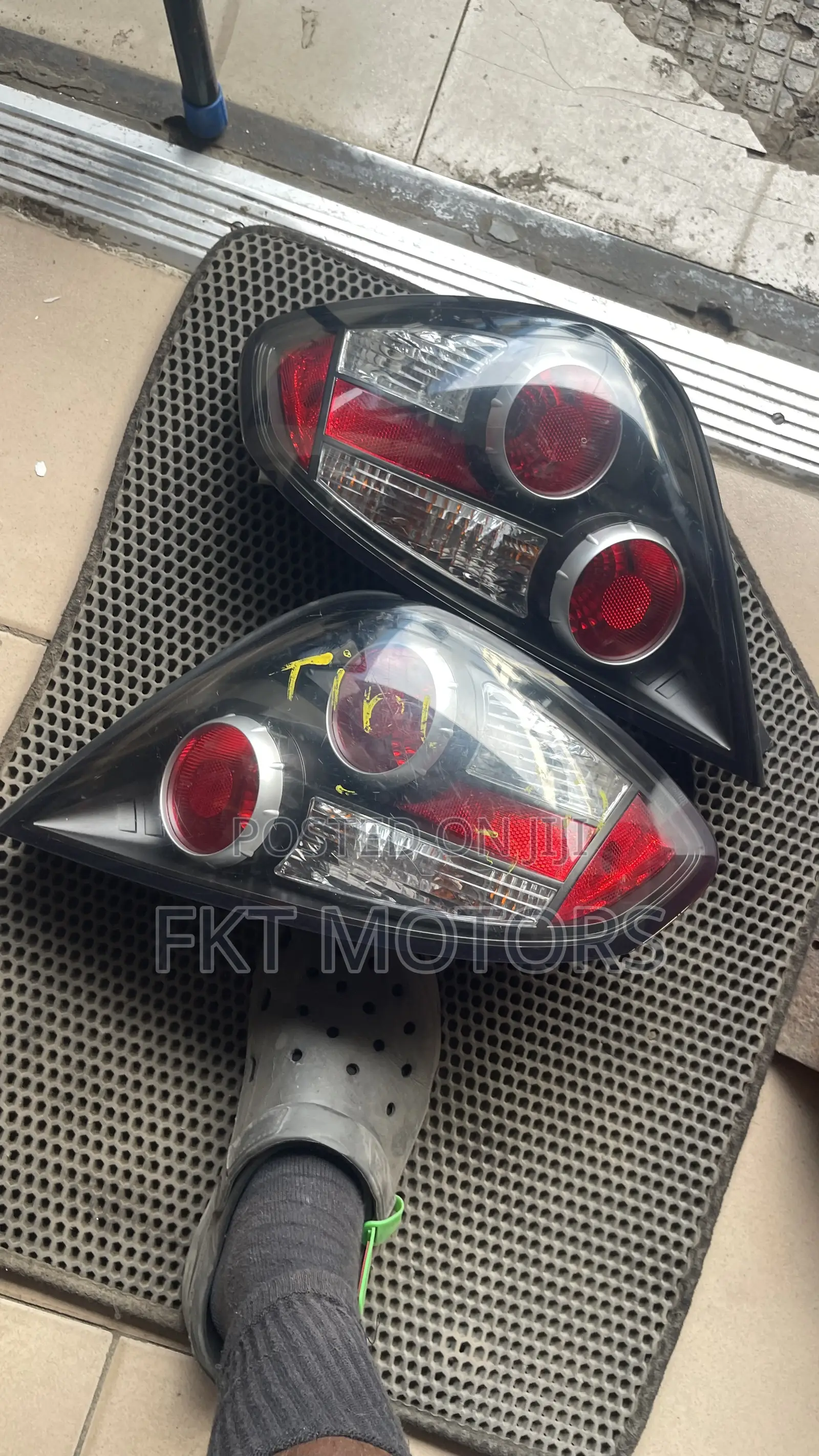 Hyundai Tiburon Taillight 2003,2004,2005,2006,2007,2008,