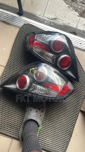 Hyundai Tiburon Taillight 2003,2004,2005,2006,2007,2008,