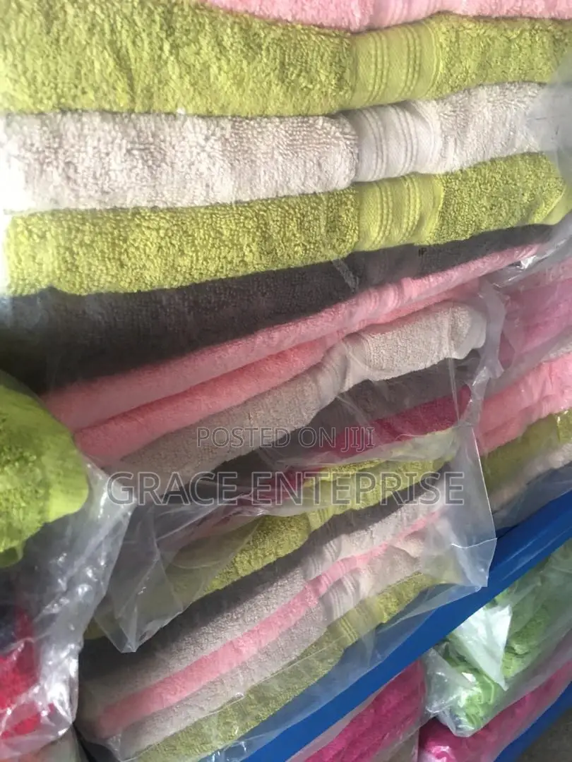 Create a Clean Bath With Our Large Bathroom Towels