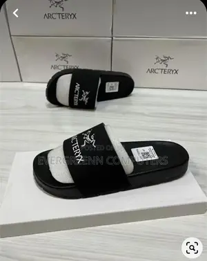 Easy Footwear