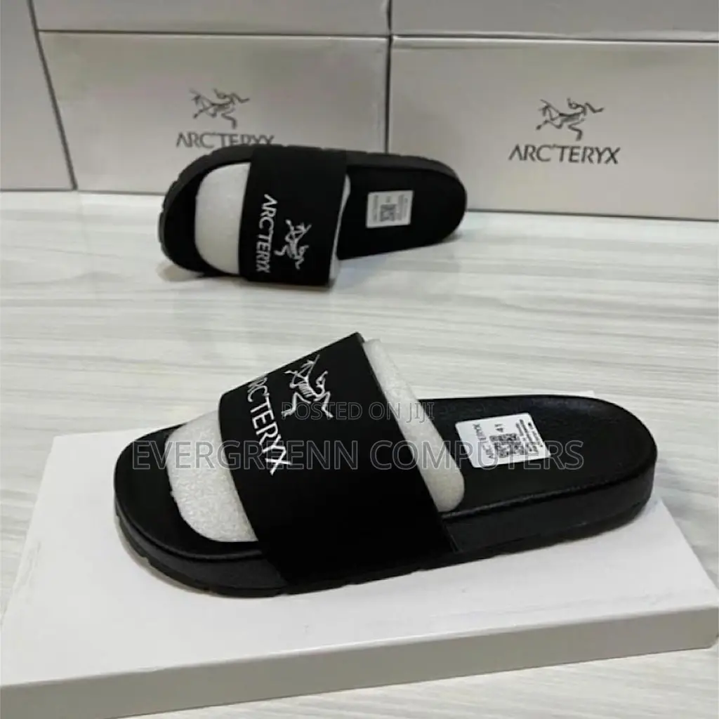 Easy Footwear