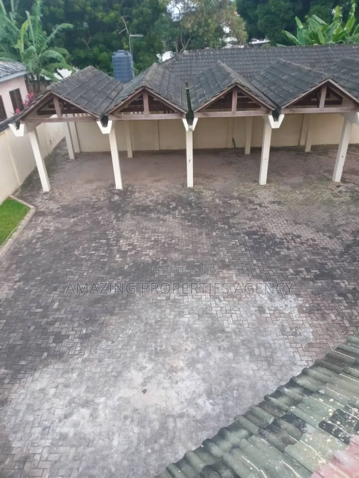 5bdrm House in Tesano for sale