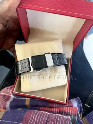 Calvin Klein
Kor 211 00
42mm Quartz Watch
