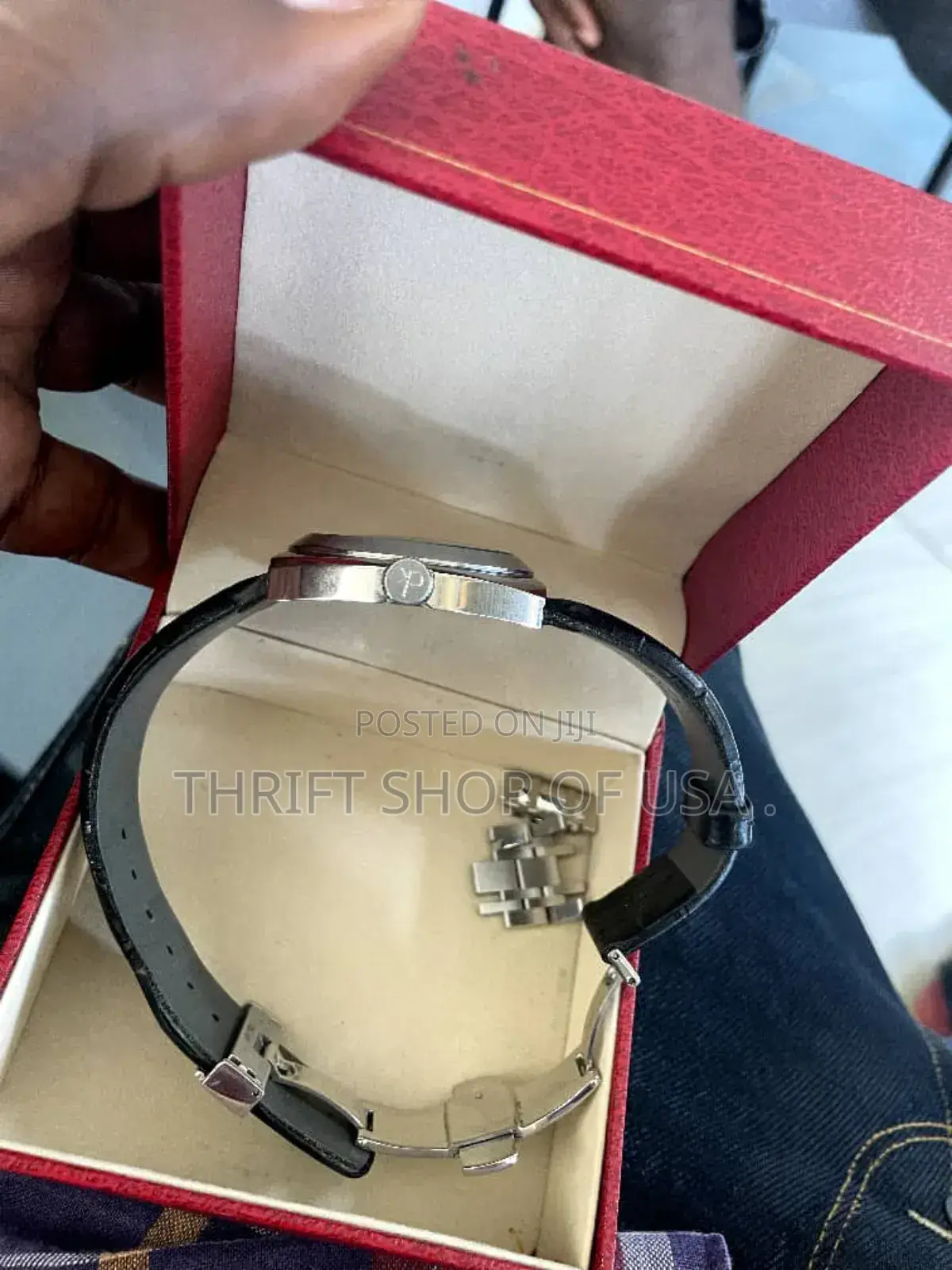 Calvin Klein
Kor 211 00
42mm Quartz Watch