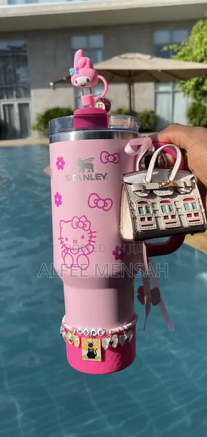 Stanley Hello Kitty Baby Pink 40oz With Accessories
