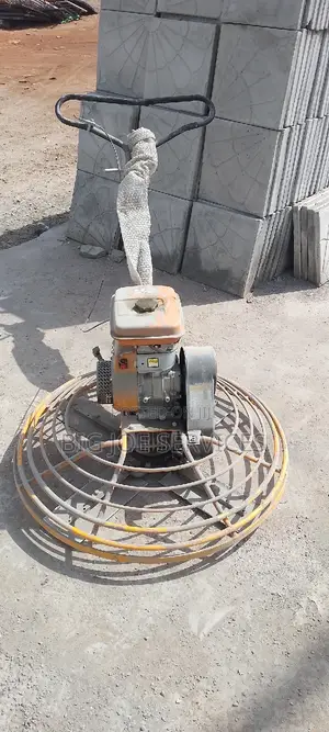 Photo - Power Trowel For Rental